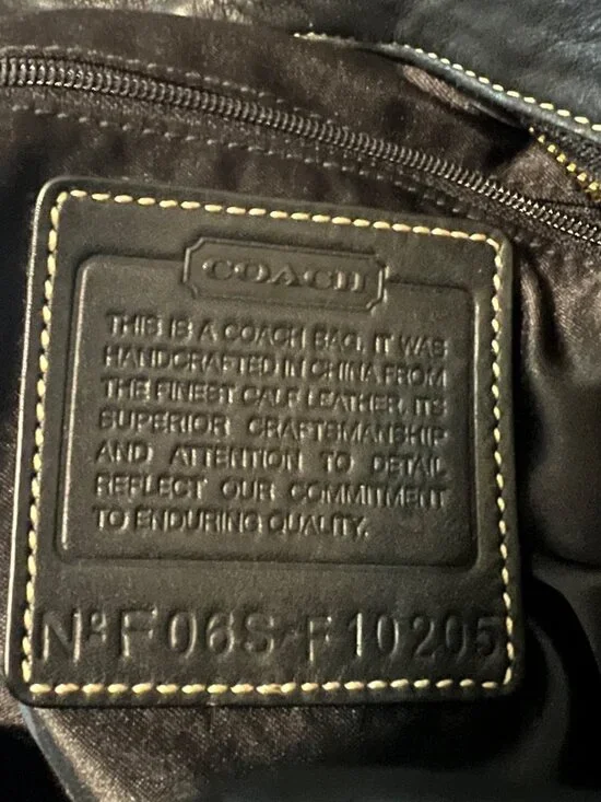 Coach Hamptons Pleated Leather Shoulder Bag Purse Gold Hardware Y2K Hobo - Picture 8 of 11